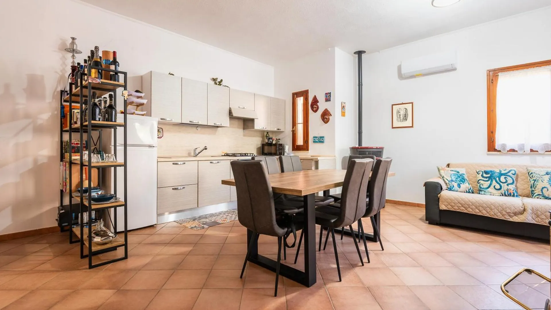 Tatil Evi Casa Vacanza Mar Mediterraneo Quartu SantʼElena İtalya